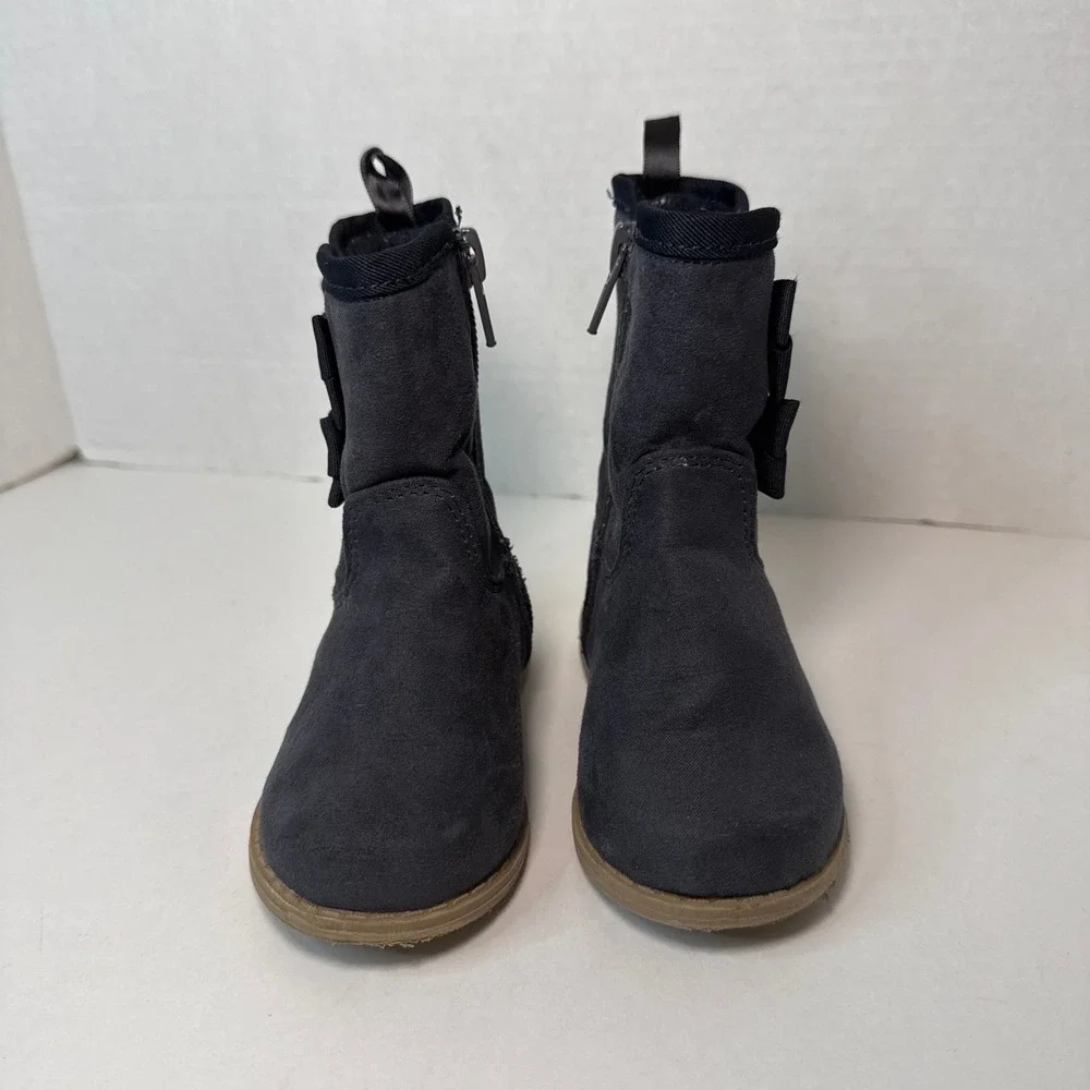 Old Navy Girls Charcoal Gray Faux Suede Bow Faux Fur Lined Boots Size 5